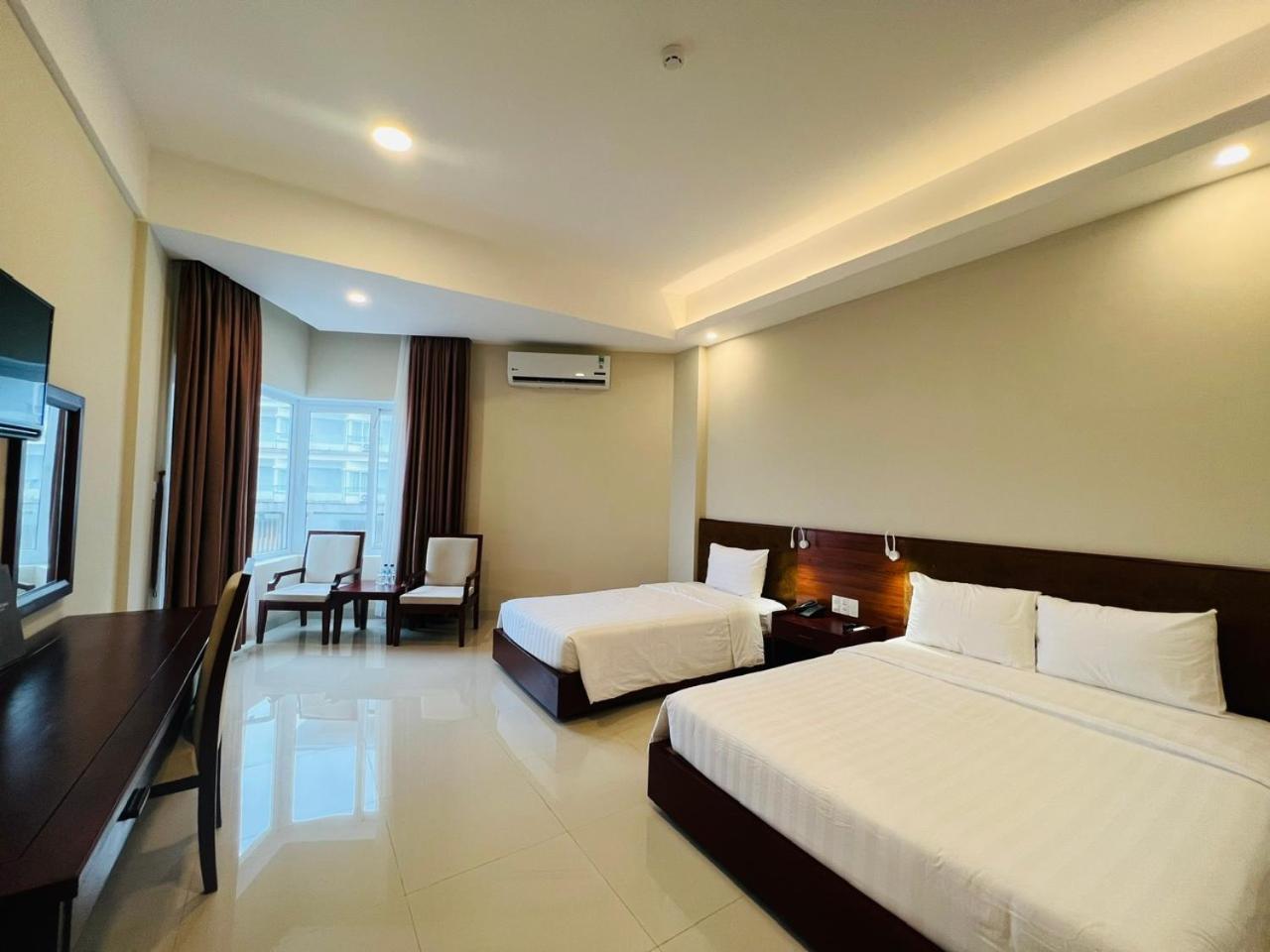 דונג הוי Duy Tan Quang Binh Hotel & Resort מראה חיצוני תמונה